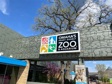 Hdz omaha - OMAHA, Neb. —. Omaha's Henry Doorly Zoo and Aquarium is working to save animals around the world. A 4,200 square foot amphibian conservation center is designed to protect critically endangered ...